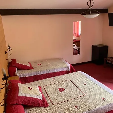 La Cascade Hotel 2*