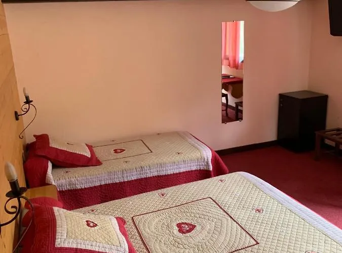 La Cascade Hotel 2*